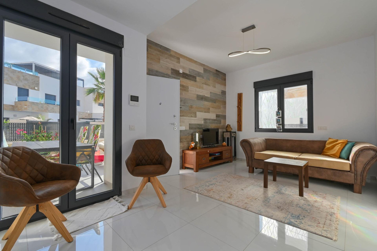 3 bedroom Villa for sale in Polop