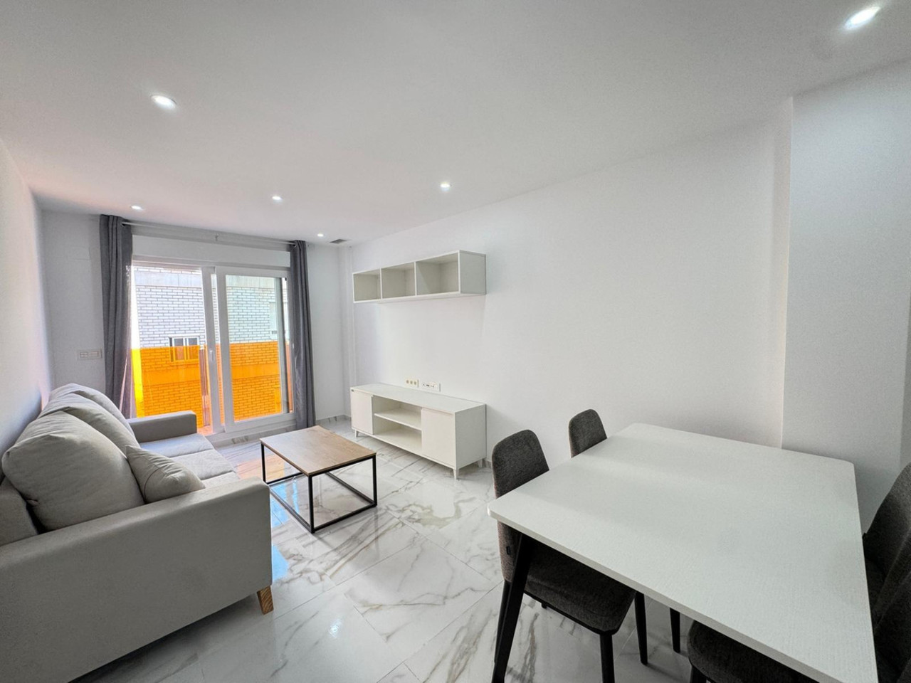 2 bedroom Apartment for sale in Torrevieja