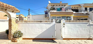 2 bedroom Villa te koop in Torrevieja