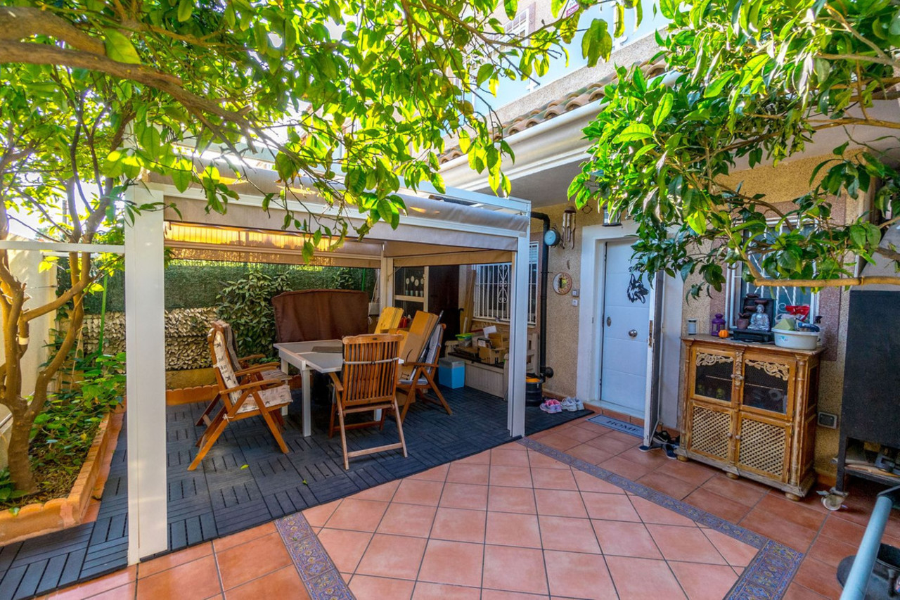 3 bedroom Villa à vendre à Torrevieja