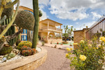 7 bedroom Villa te koop in Orihuela