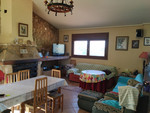 4 bedroom Villa te koop in Petrer