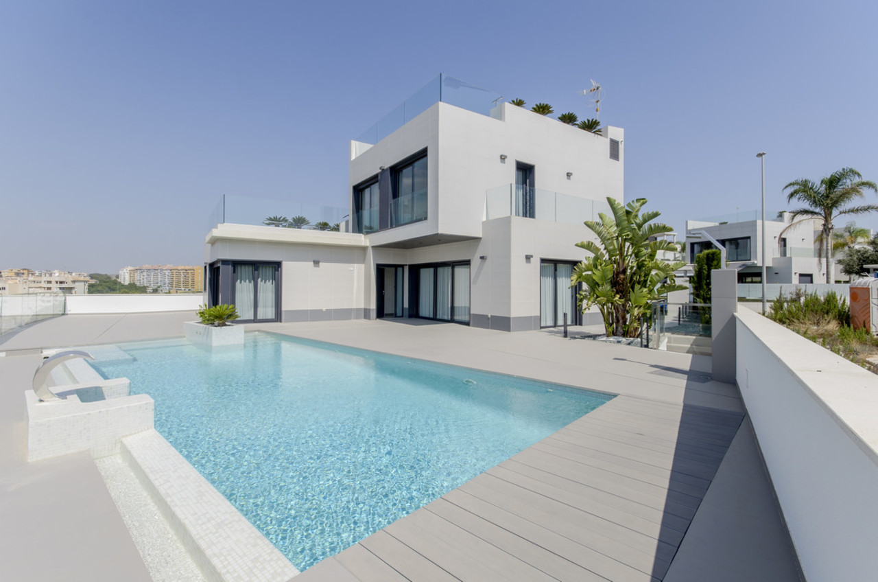 3 soverom Villa til salgs i Dehesa De Campoamor 