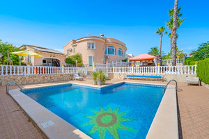 5 bedroom Villa te koop in Ciudad Quesada