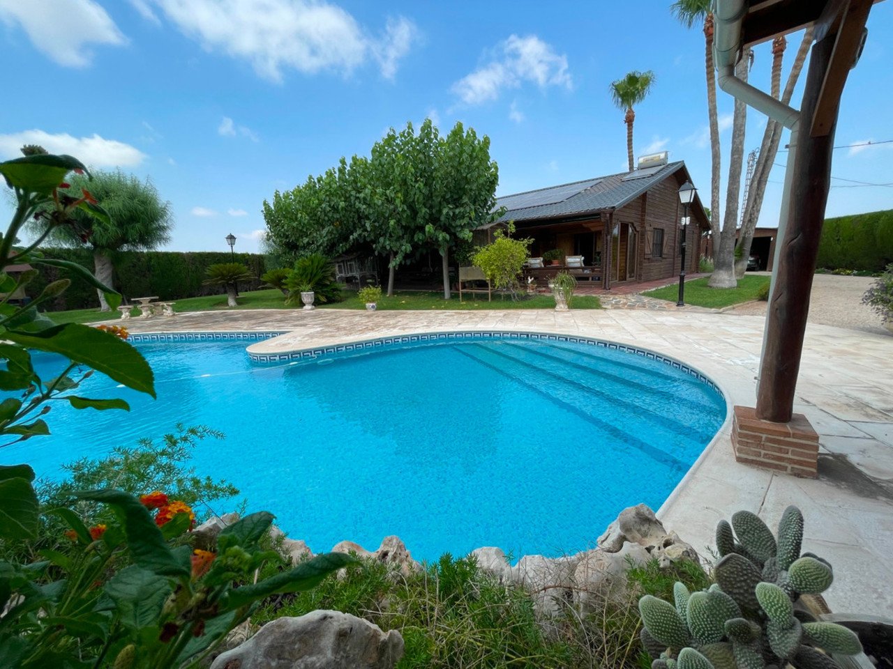 4 schlafzimmer Villa 
zum verkauf in La Marina 