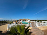 6 bedroom Villa te koop in Rojales