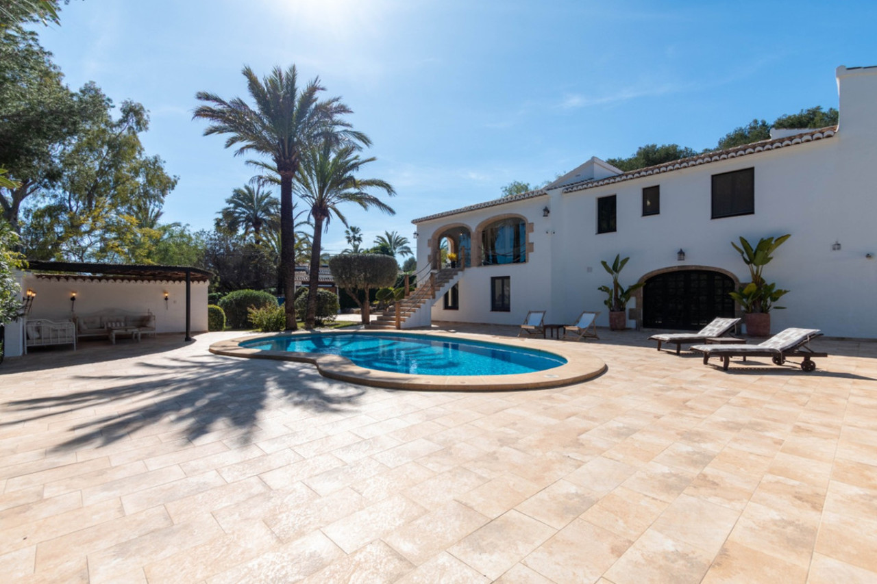6 bedroom Villa te koop in Javea