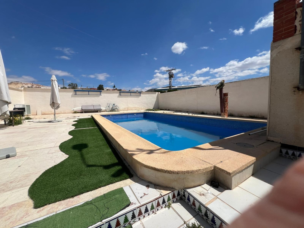 2 bedroom Villa for sale in Alguena
