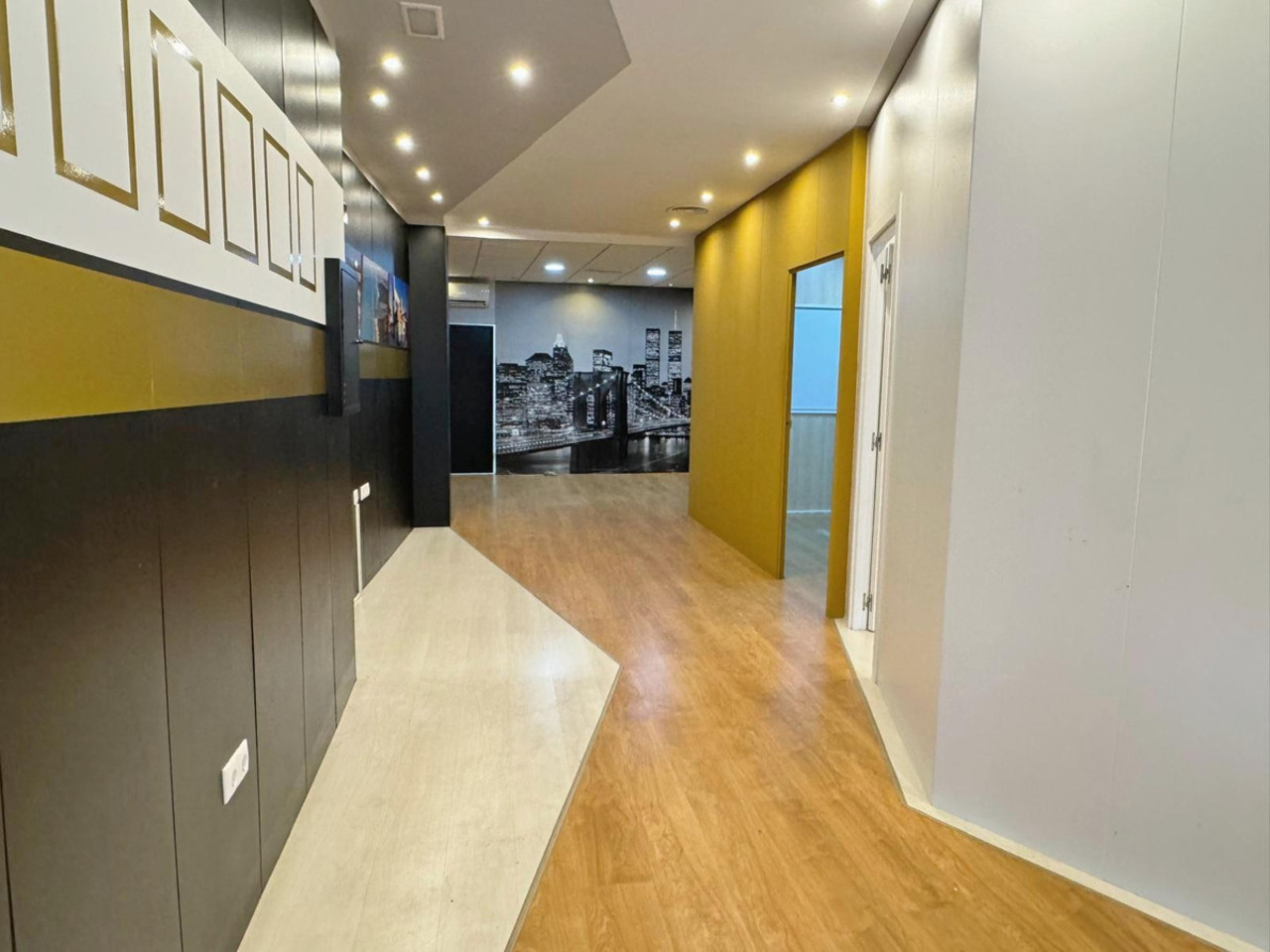 3 bedroom Commercial for sale in Guardamar del Segura