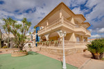 7 bedroom Villa te koop in Orihuela