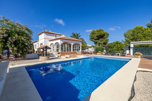 3 bedroom Villa for sale in Javea