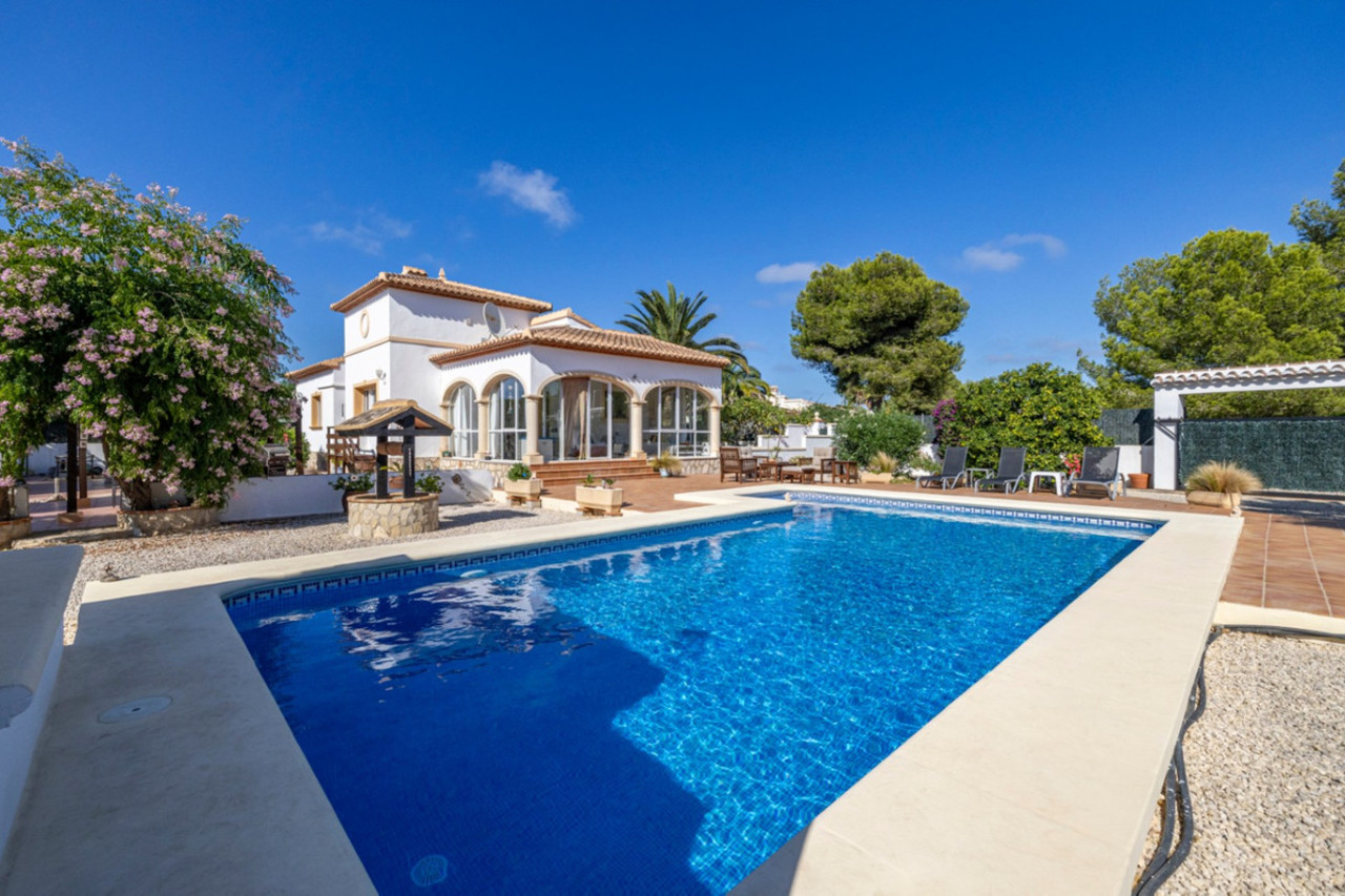 3 bedroom Villa te koop in Javea