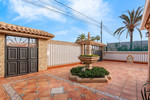 4 bedroom Villa for sale in Torrevieja