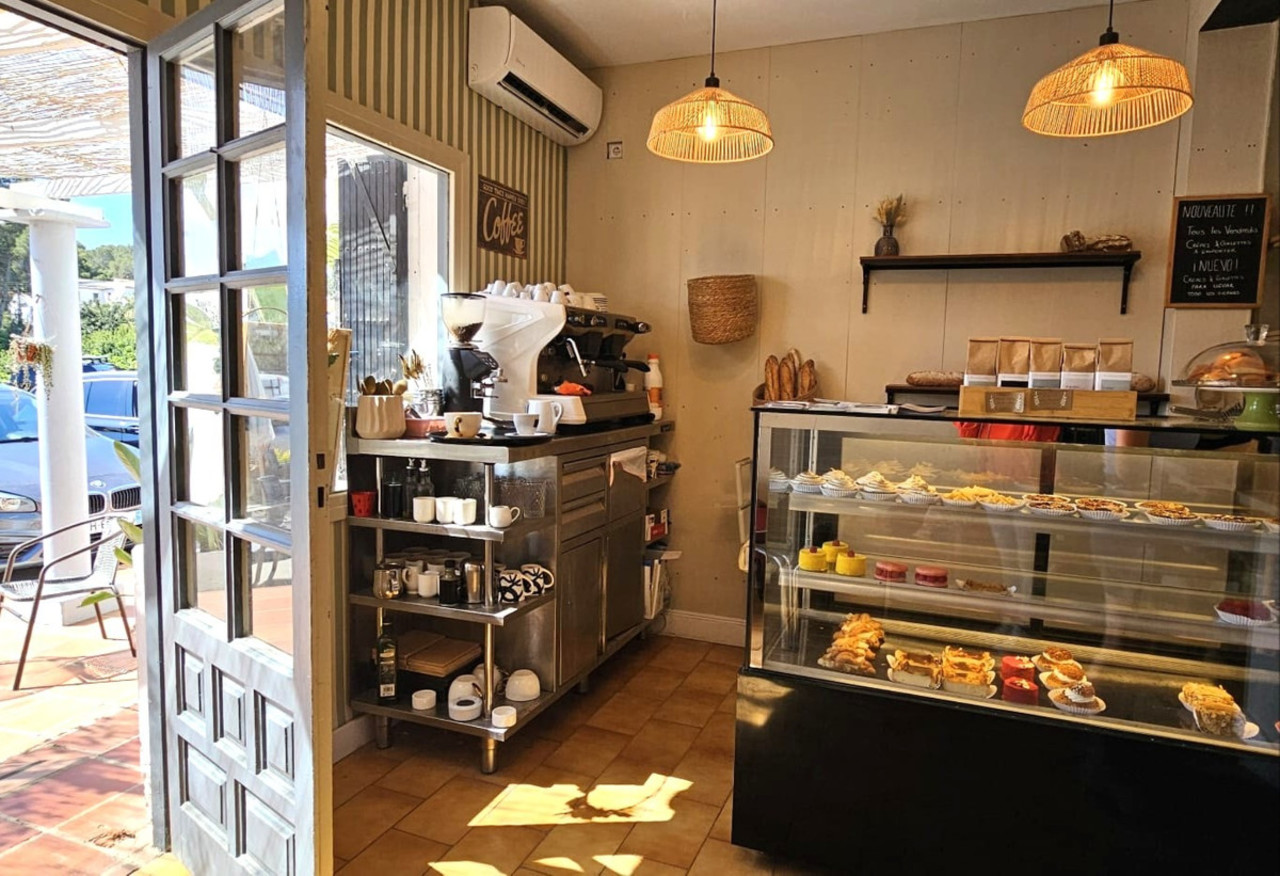 Commercial à vendre à Teulada