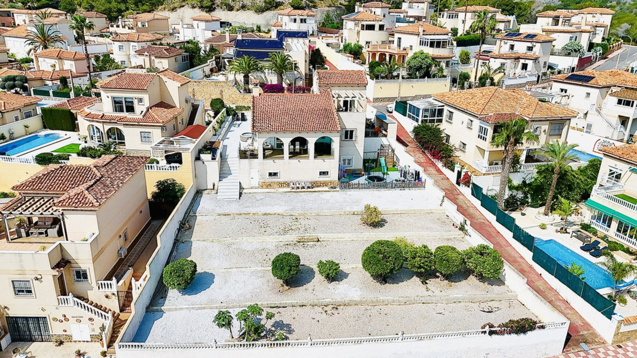 5 bedroom Villa te koop in San Miguel de Salinas