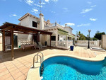 4 bedroom Villa for sale in La Zenia