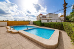 4 bedroom Villa te koop in Torrevieja