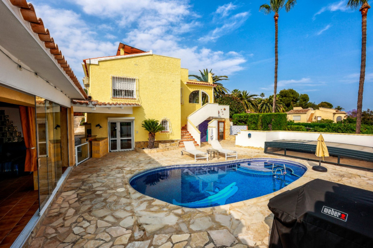 5 bedroom Villa te koop in Benissa