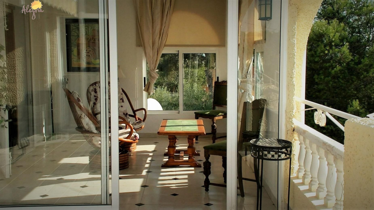 7 schlafzimmer Kommerziell 
zum verkauf in Torrevieja