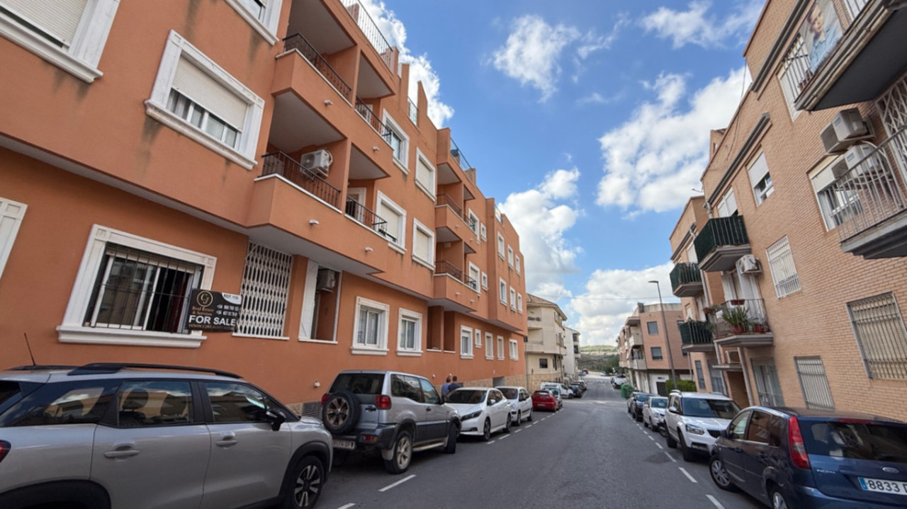 2 bedroom Apartamento se vende en San Miguel de Salinas