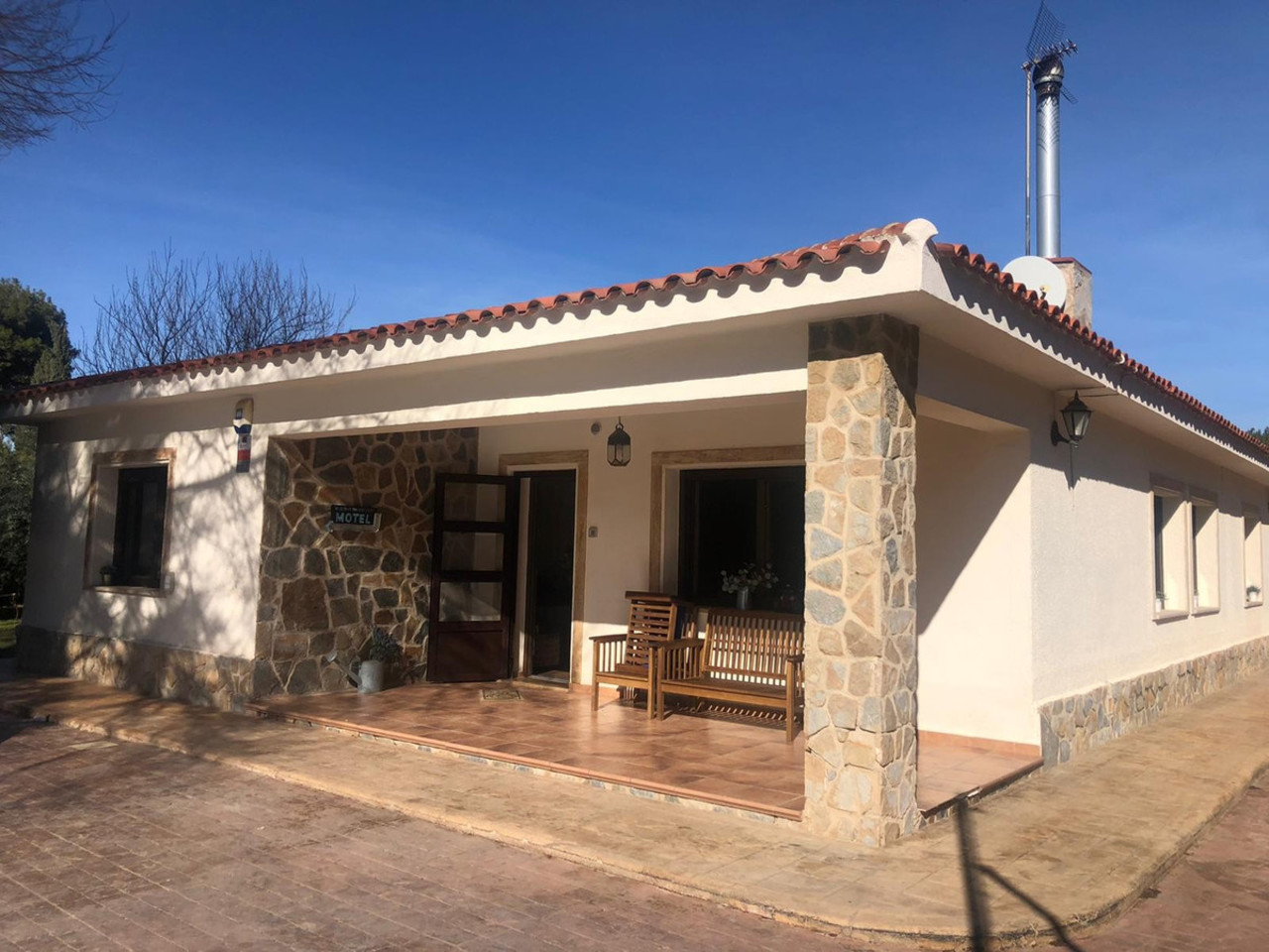 4 schlafzimmer Villa 
zum verkauf in Elda