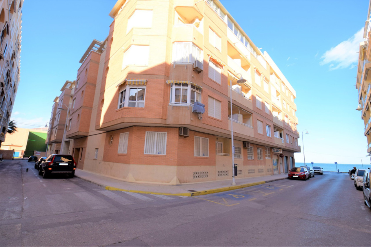 1 bedroom Apartamento se vende en Guardamar del Segura