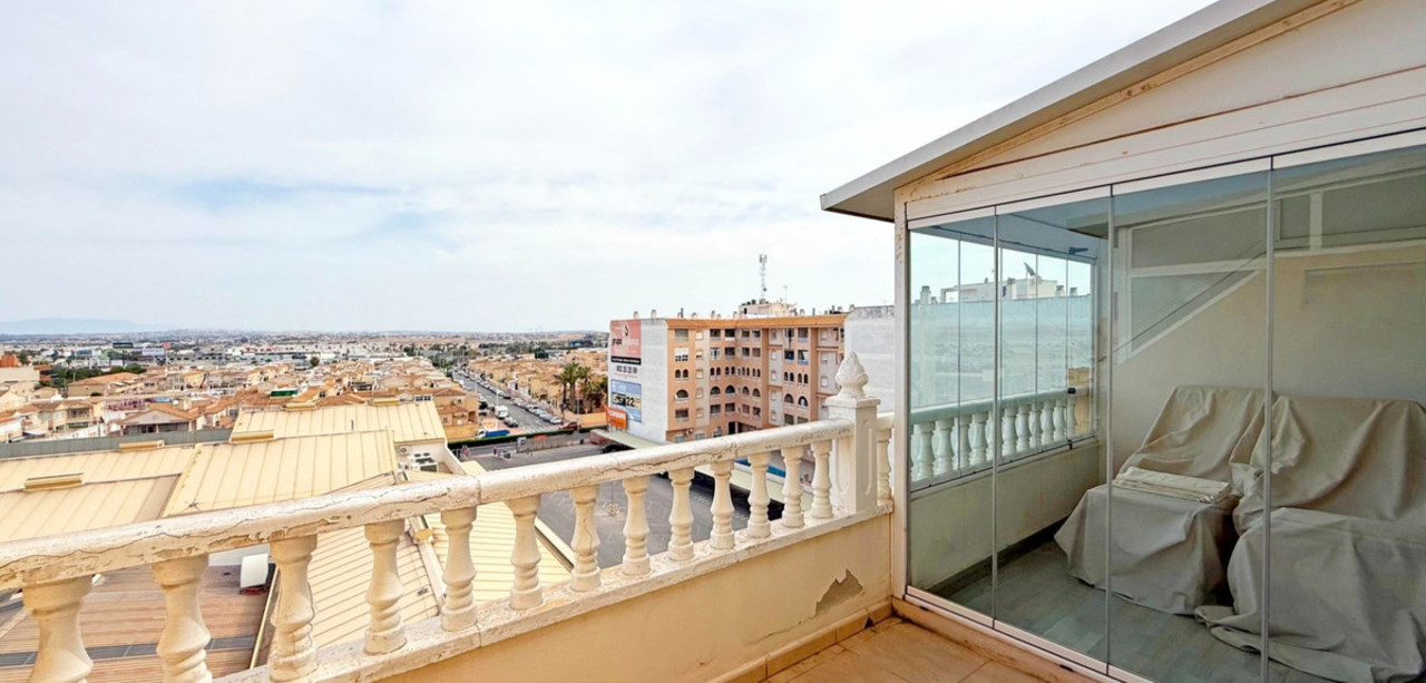 2 bedroom Apartment for sale in Torrevieja