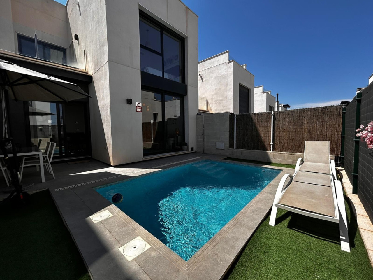 3 bedroom Villa for sale in Orihuela Costa