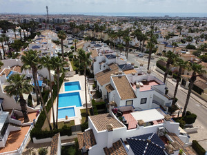 3 bedroom Villa te koop in Orihuela Costa