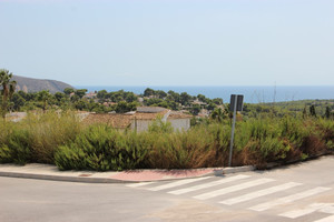 Plot te koop in Moraira