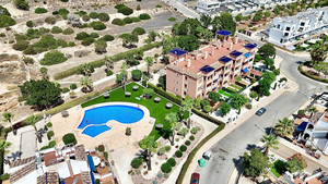 2 bedroom Appartement te koop in Villamartin