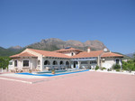 10 bedroom Villa for sale in La Nucia