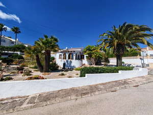 2 bedroom Villa te koop in Benitachell