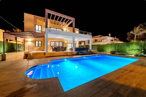 5 bedroom Villa te koop in Cabo Roig