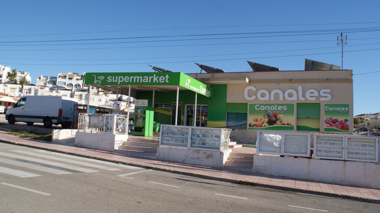 Коммерческий для продажи в Ciudad Quesada