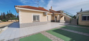 7 bedroom Villa for sale in Elche