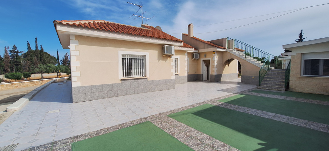 7 soverom Villa til salgs i Elche