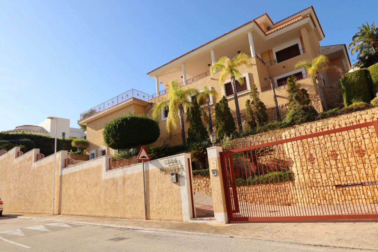 5 спальни Вилла для продажи в Altea