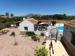 5 bedroom Villa te koop in Jacarilla