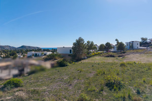 Plot for sale in Moraira