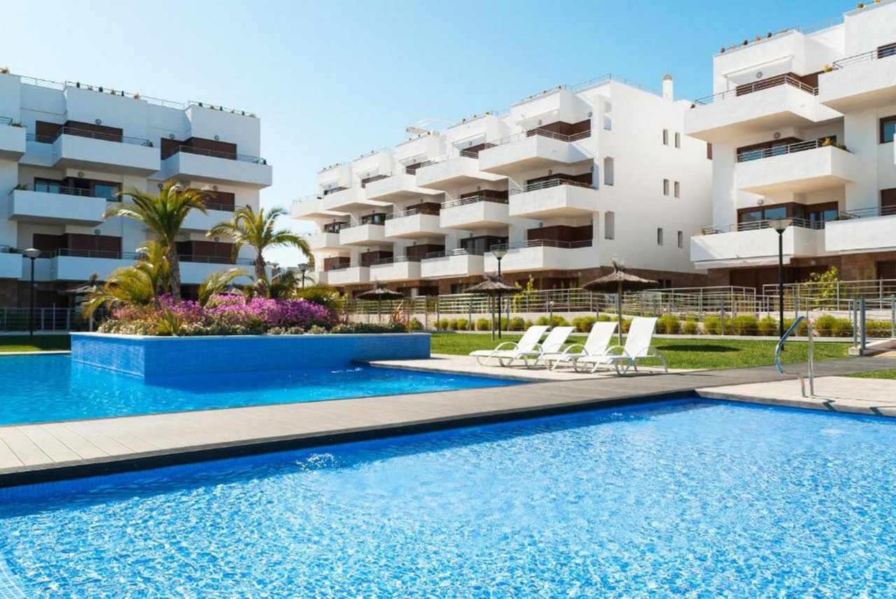 2 bedroom Appartement à vendre à Cabo Roig