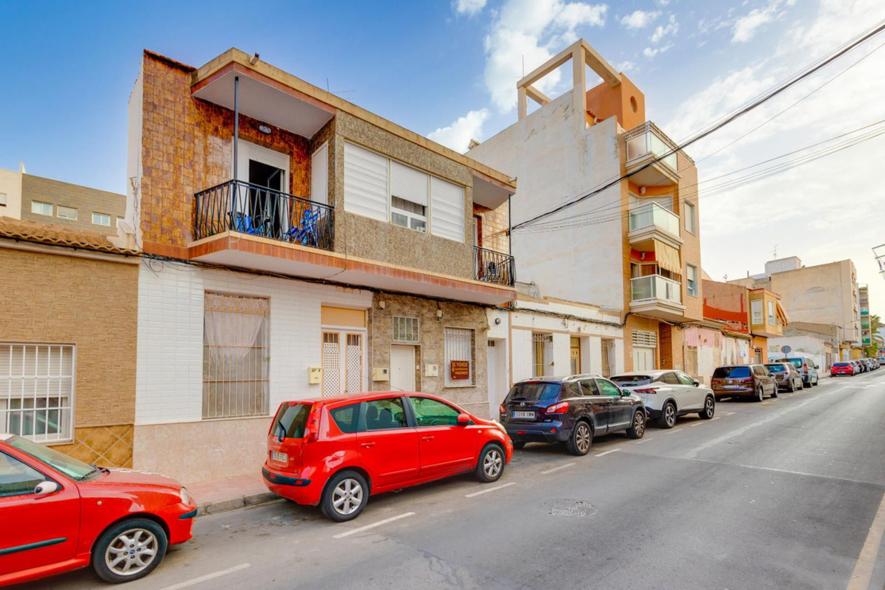 3 bedroom Apartamento se vende en Torrevieja