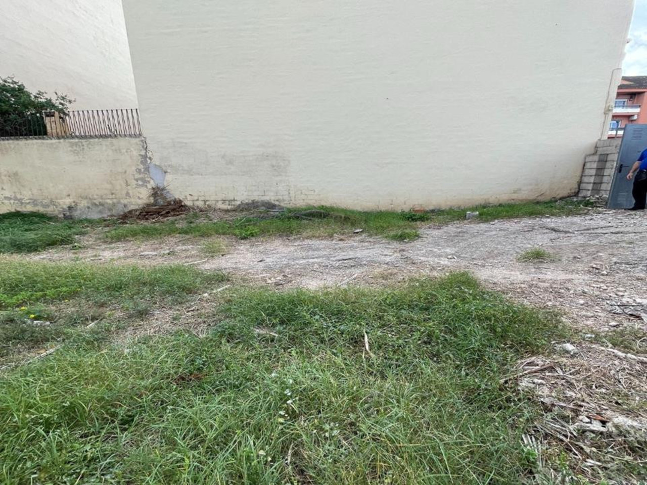 Plot for sale in Ondara