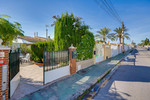 2 bedroom Villa for sale in Torrevieja