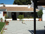 9 bedroom Villa te koop in Cabo Roig