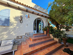 5 bedroom Villa te koop in La Zenia