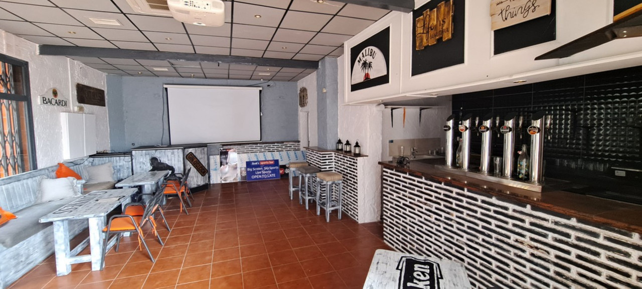 Commercial for sale in Los Dolses