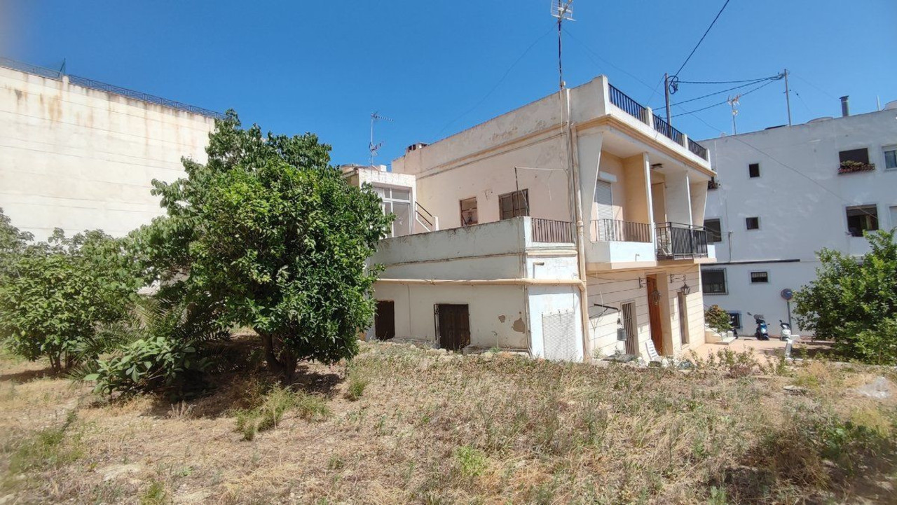 Plot for sale in Calpe