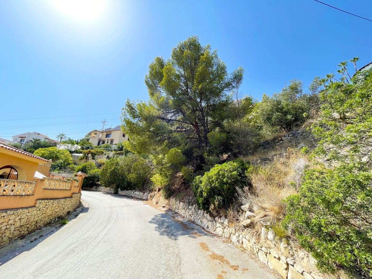 das Grundstück 
zum verkauf in Calpe 