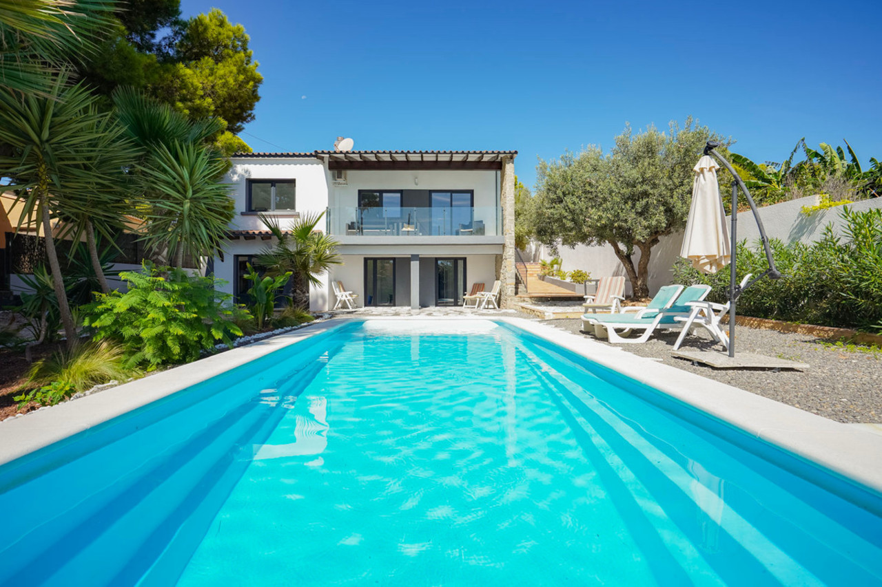 5 bedroom Villa te koop in Calpe